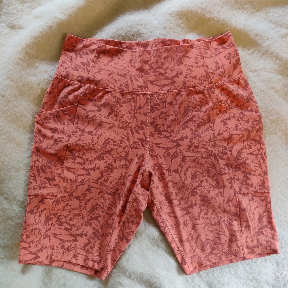 REI Orange Leaf Pattern Women's XL Yoga Shorts w/pockets